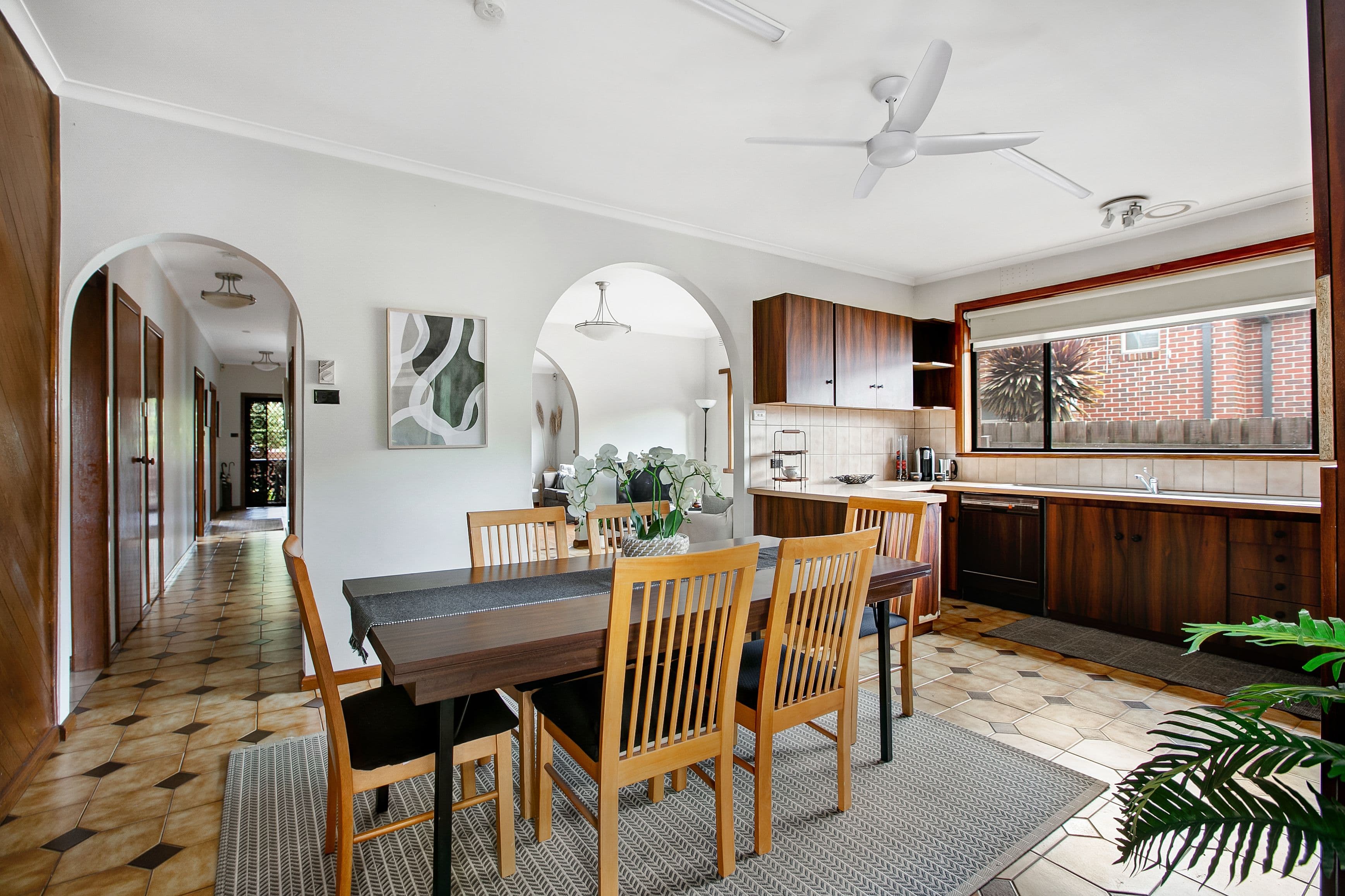 10 Birdwood Street, Reservoir VIC 3073, Reservoir - Thumbnail 6