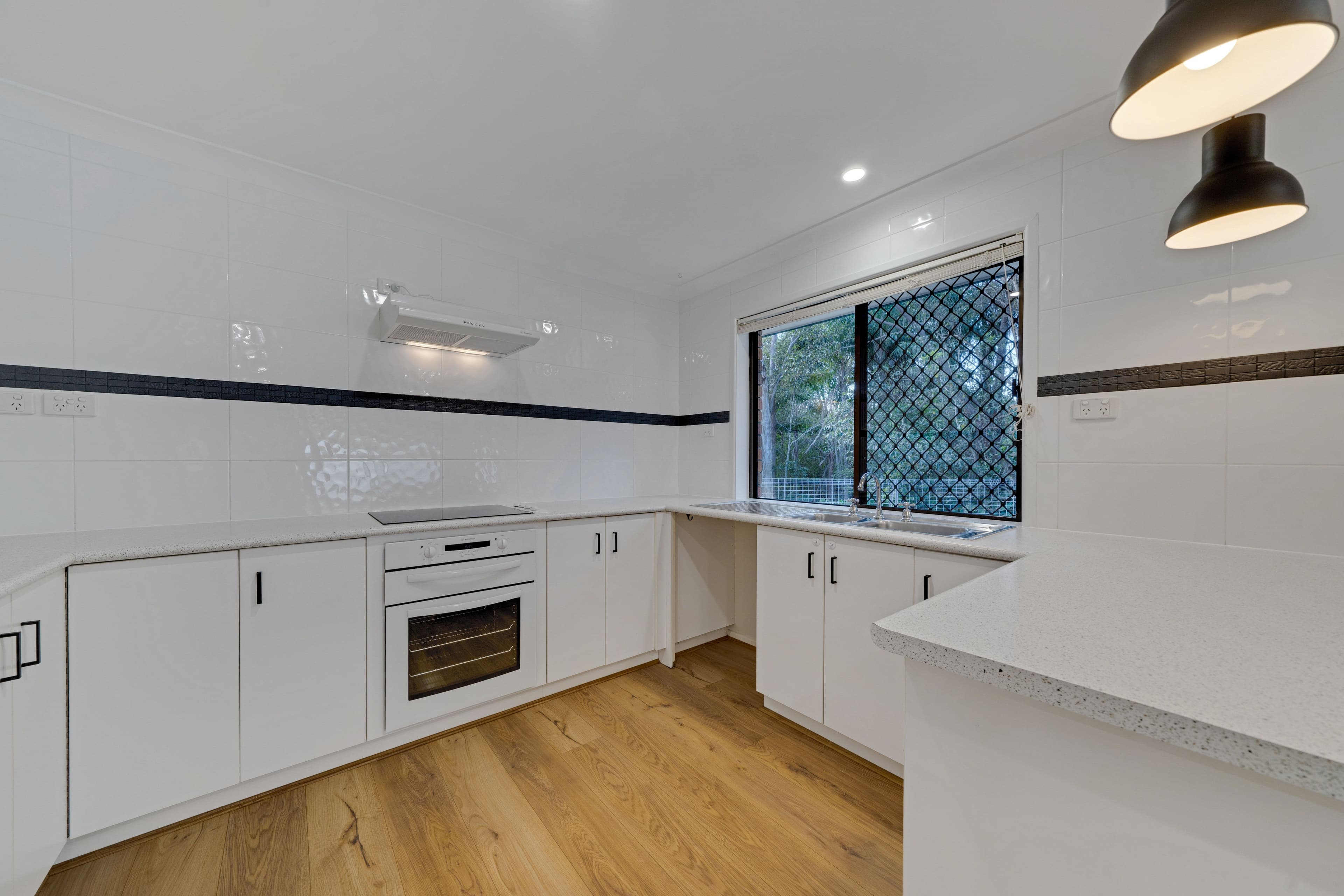 16 Brownlie Court, Beenleigh QLD 4207, Beenleigh - Thumbnail 4