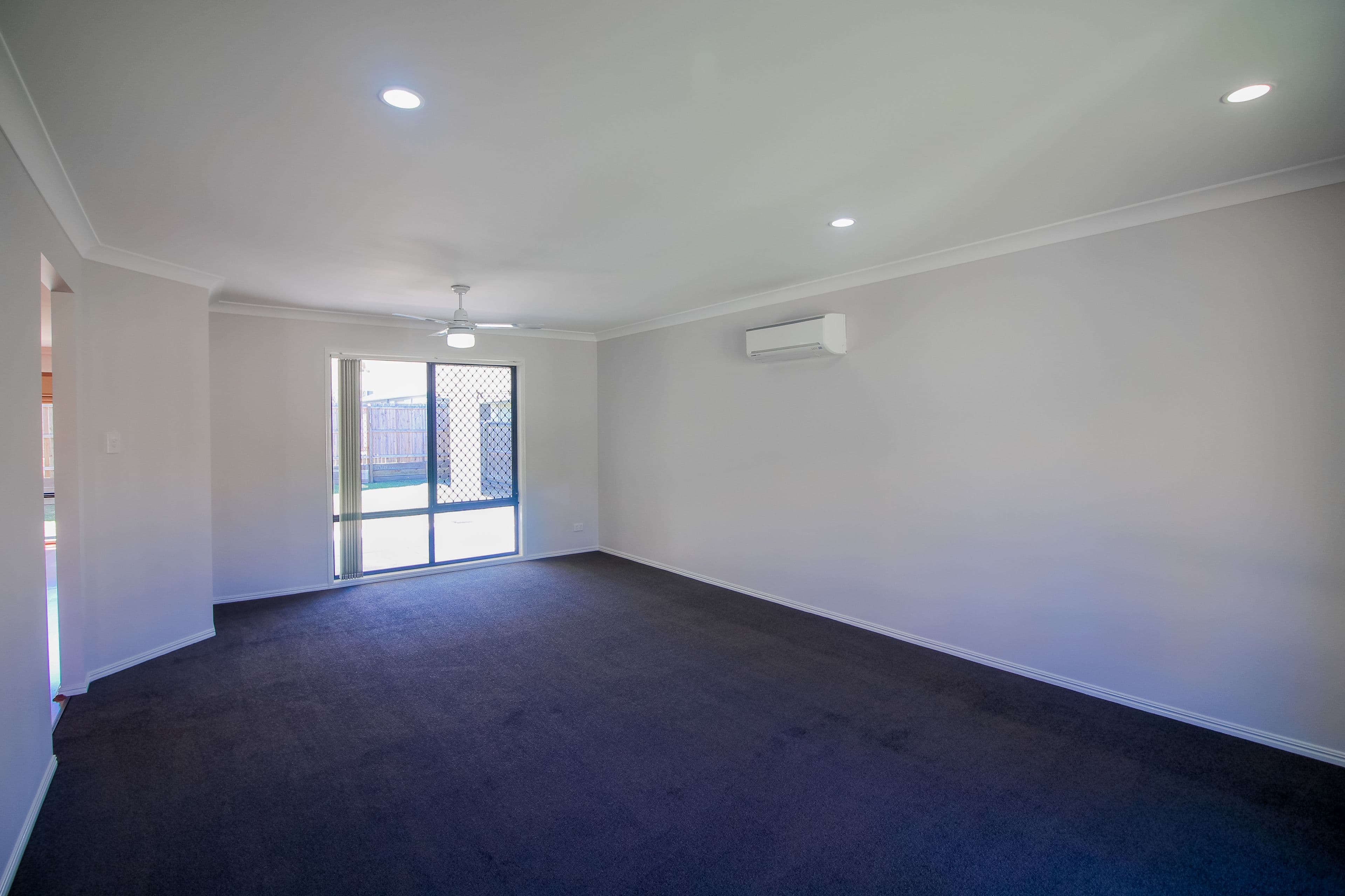 14 Den Otter Drive, Bellbird Park QLD 4300, Bellbird Park - Thumbnail 2