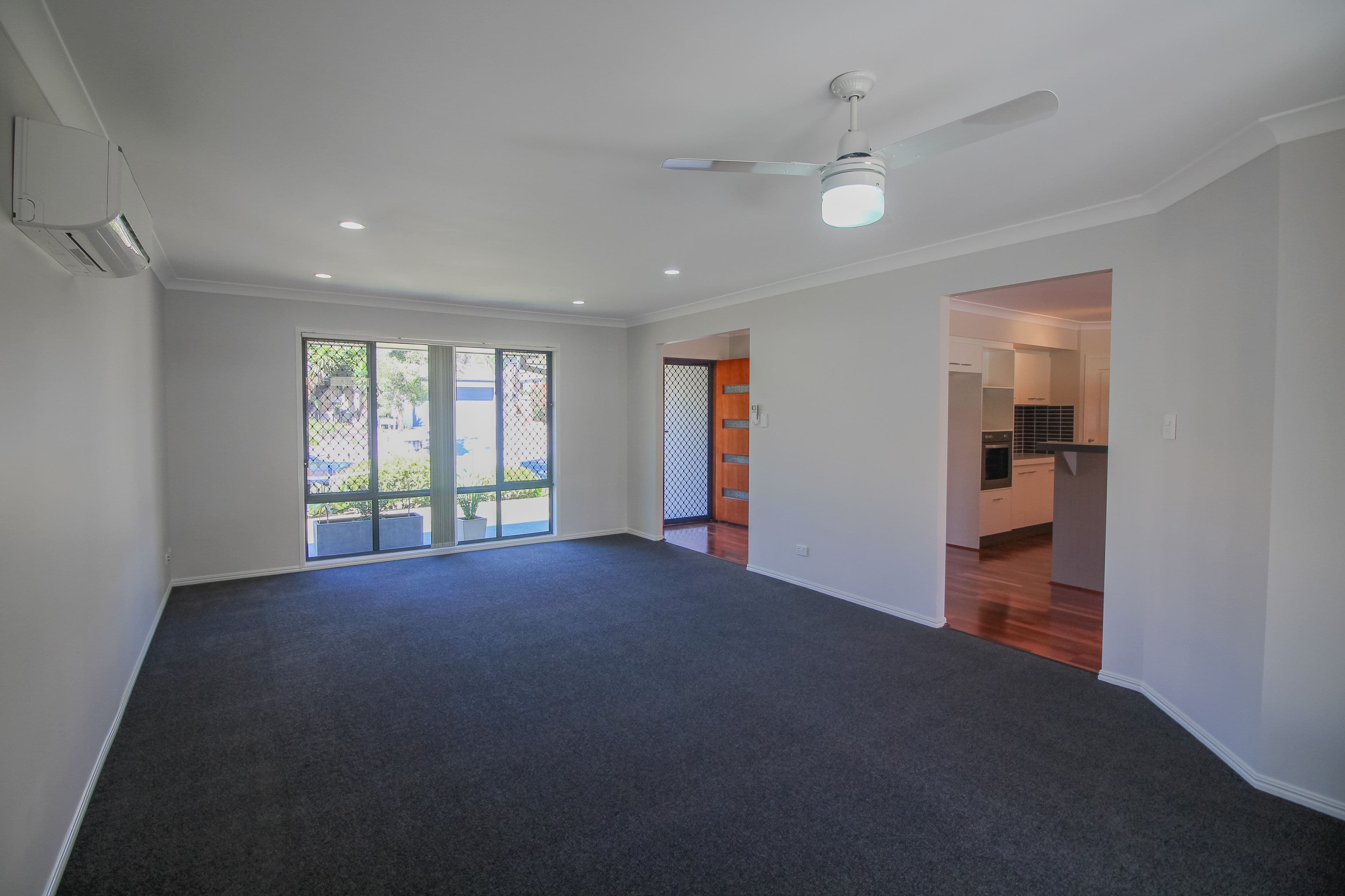 14 Den Otter Drive, Bellbird Park QLD 4300, Bellbird Park - Thumbnail 3