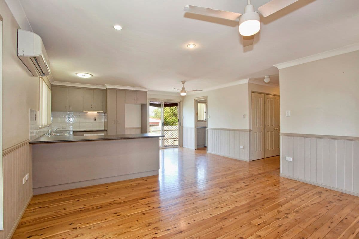 6 Vanity Street, ROCKVILLE QLD 4350, Rockville - Thumbnail 3