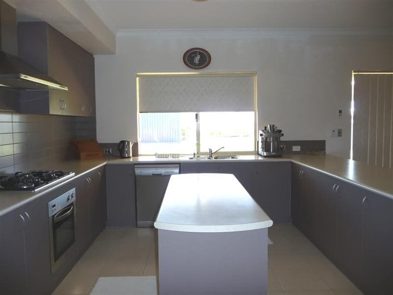 16 Kendall Street, MUCHEA WA 6501, Muchea - Thumbnail 2