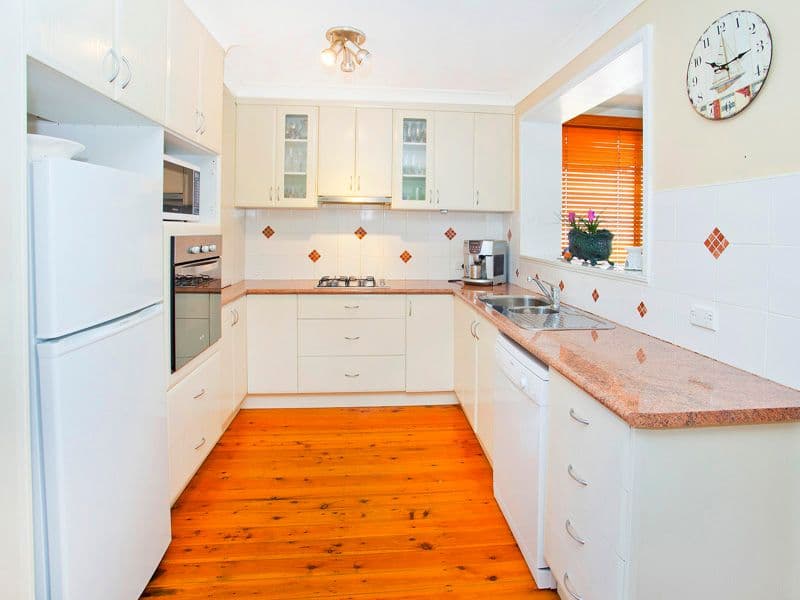 34 Flinders Avenue, KIAMA DOWNS NSW 2533, Kiama Downs - Thumbnail 2
