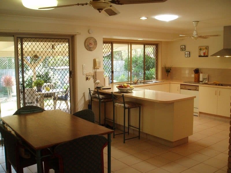 7 Irwin Street, PARKWOOD QLD 4214, Parkwood - Thumbnail 2