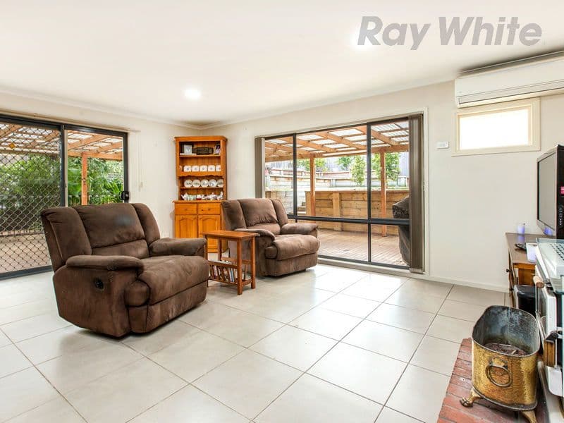 10 Fenton Avenue, Rosebud VIC 3939, Oakhurst - Thumbnail 5