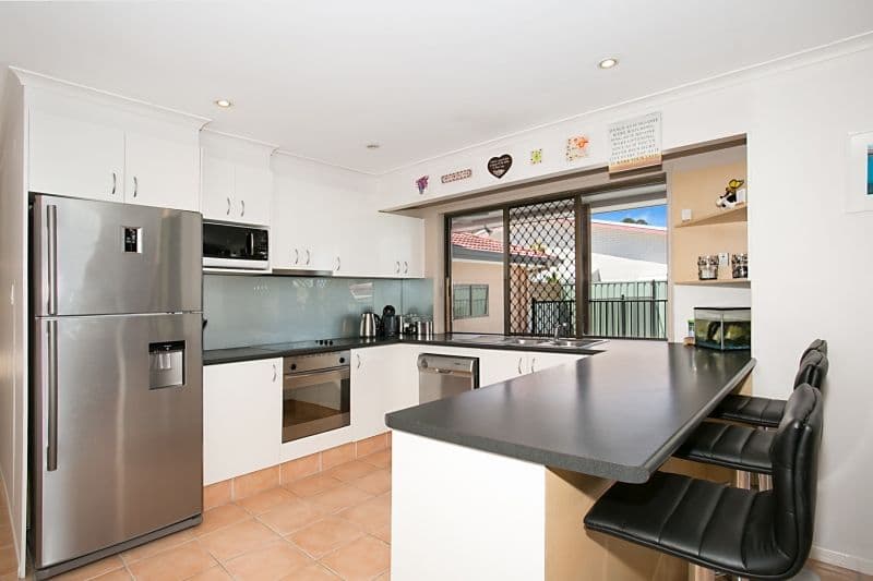 7 Applecross Way, ELANORA QLD 4221, Elanora - Thumbnail 2