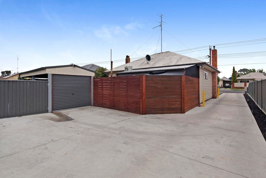8 Burton Avenue, Chester Hill NSW 2162, Chester Hill - Thumbnail 8