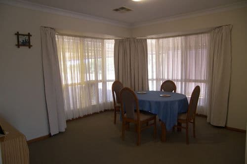 27 Horseshoe Drive, ROSEWORTHY SA 5371, Roseworthy - Thumbnail 4