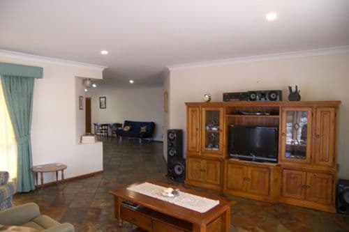 27 Horseshoe Drive, ROSEWORTHY SA 5371, Roseworthy - Thumbnail 5