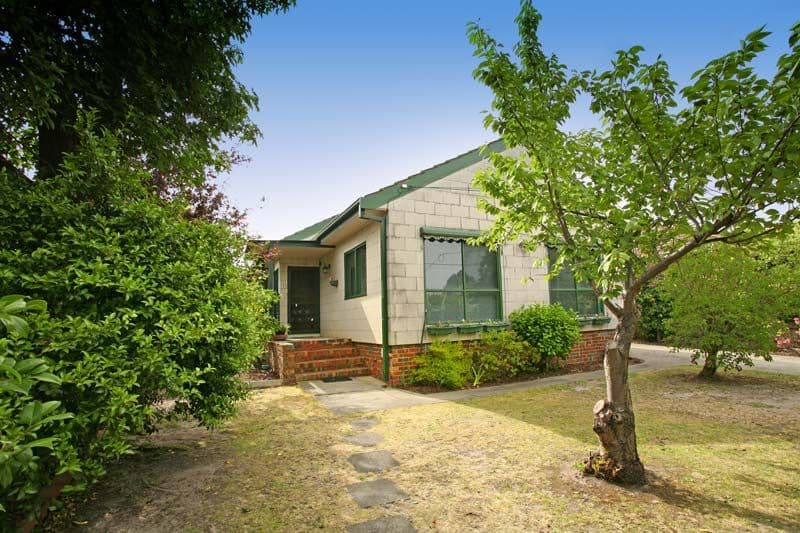 8 Jordan Grove, GLEN WAVERLEY VIC 3150, Glen Waverley - Image 1