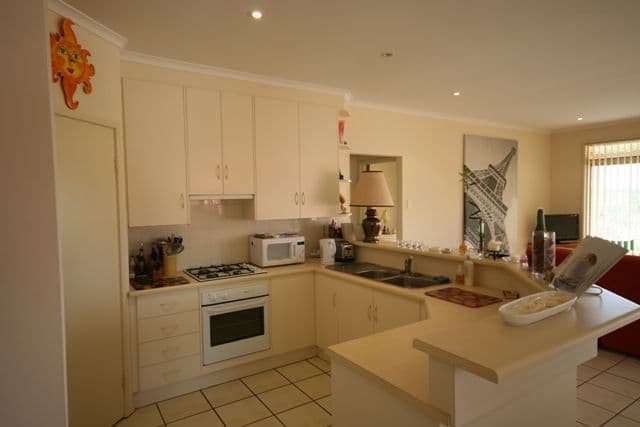 11 Bindarrah Road, CLARE SA 5453, Clare - Thumbnail 4