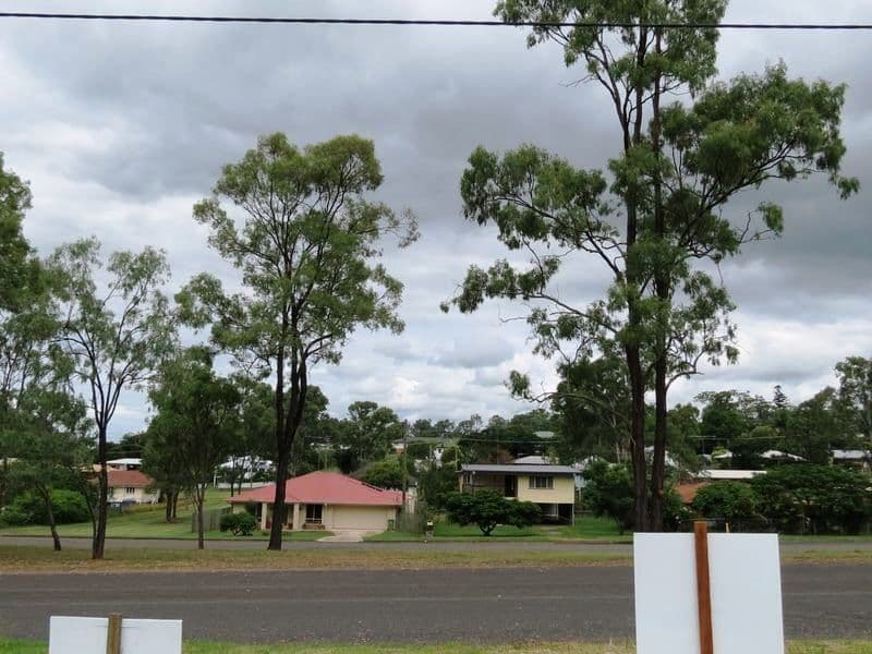 77 Eskdale Road, Toogoolawah QLD 4313, Toogoolawah - Thumbnail 2