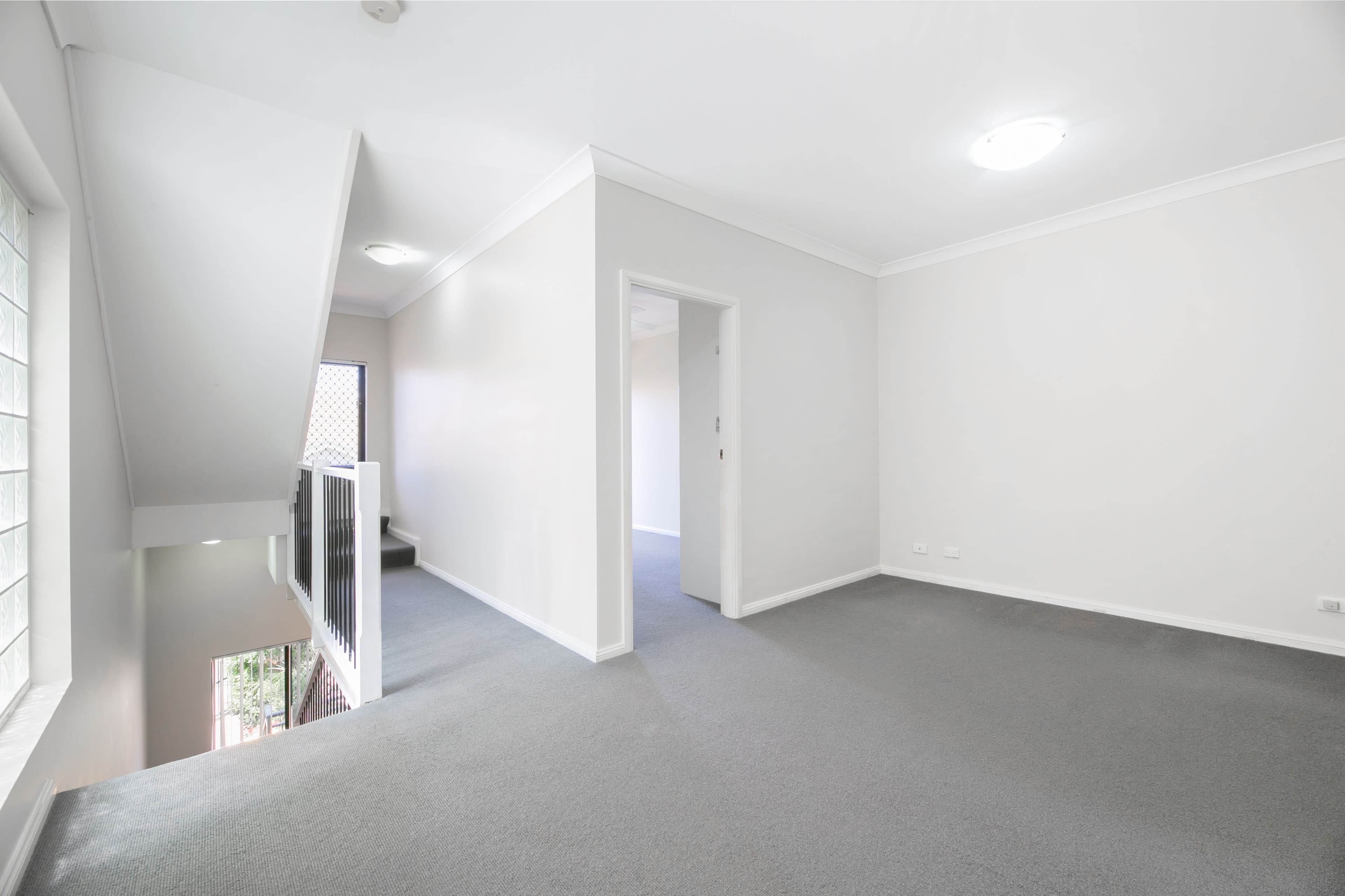 8-16 Virginia Street, Rosehill NSW 2142, Rosehill - Thumbnail 4