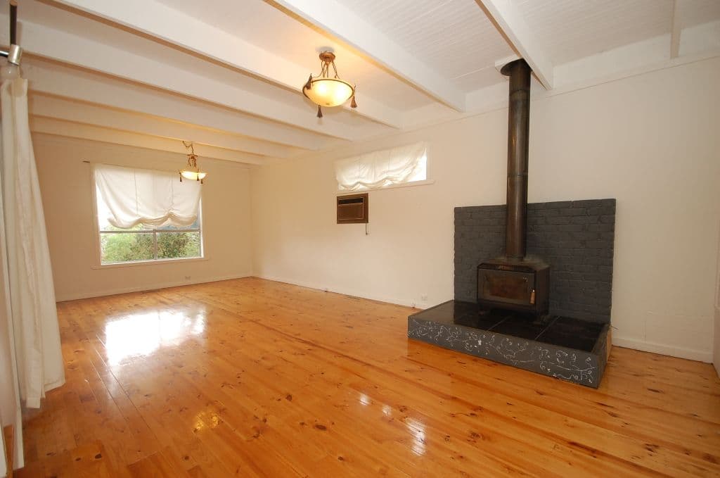6 George Street, WANDIN NORTH VIC 3139, Wandin North - Image 1