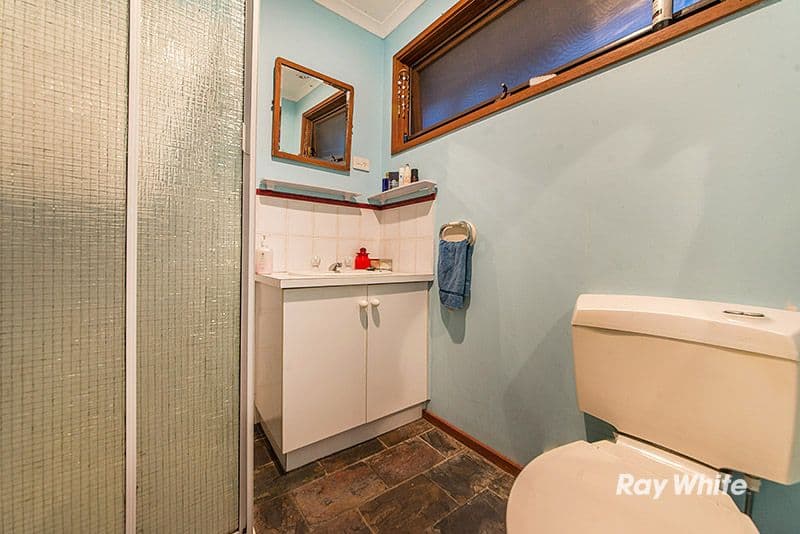 112 Lesdon Avenue, Cranbourne VIC 3977, Cranbourne - Thumbnail 7