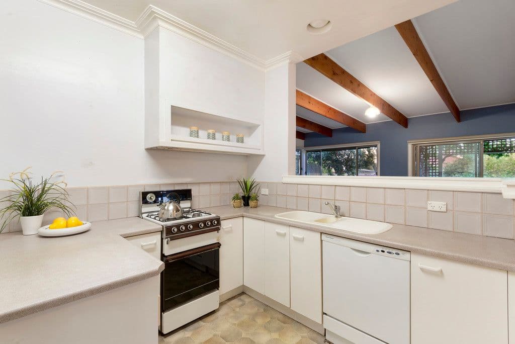10 Peter Street, Oakleigh South VIC 3167, Oakleigh South - Thumbnail 3