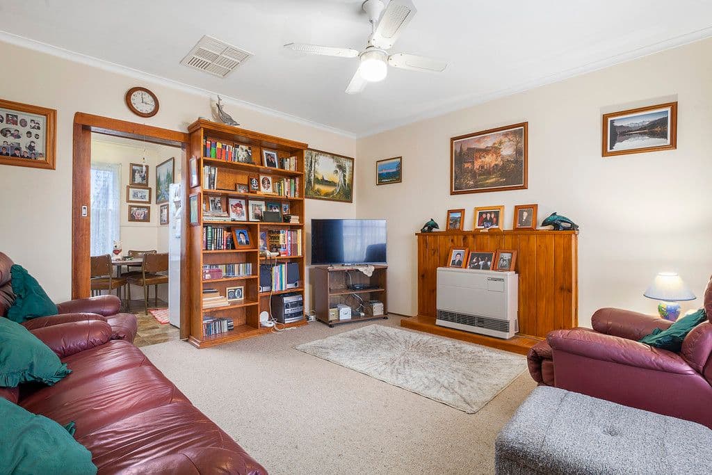 37 Wyoming Avenue, Corio VIC 3214, Corio - Thumbnail 2