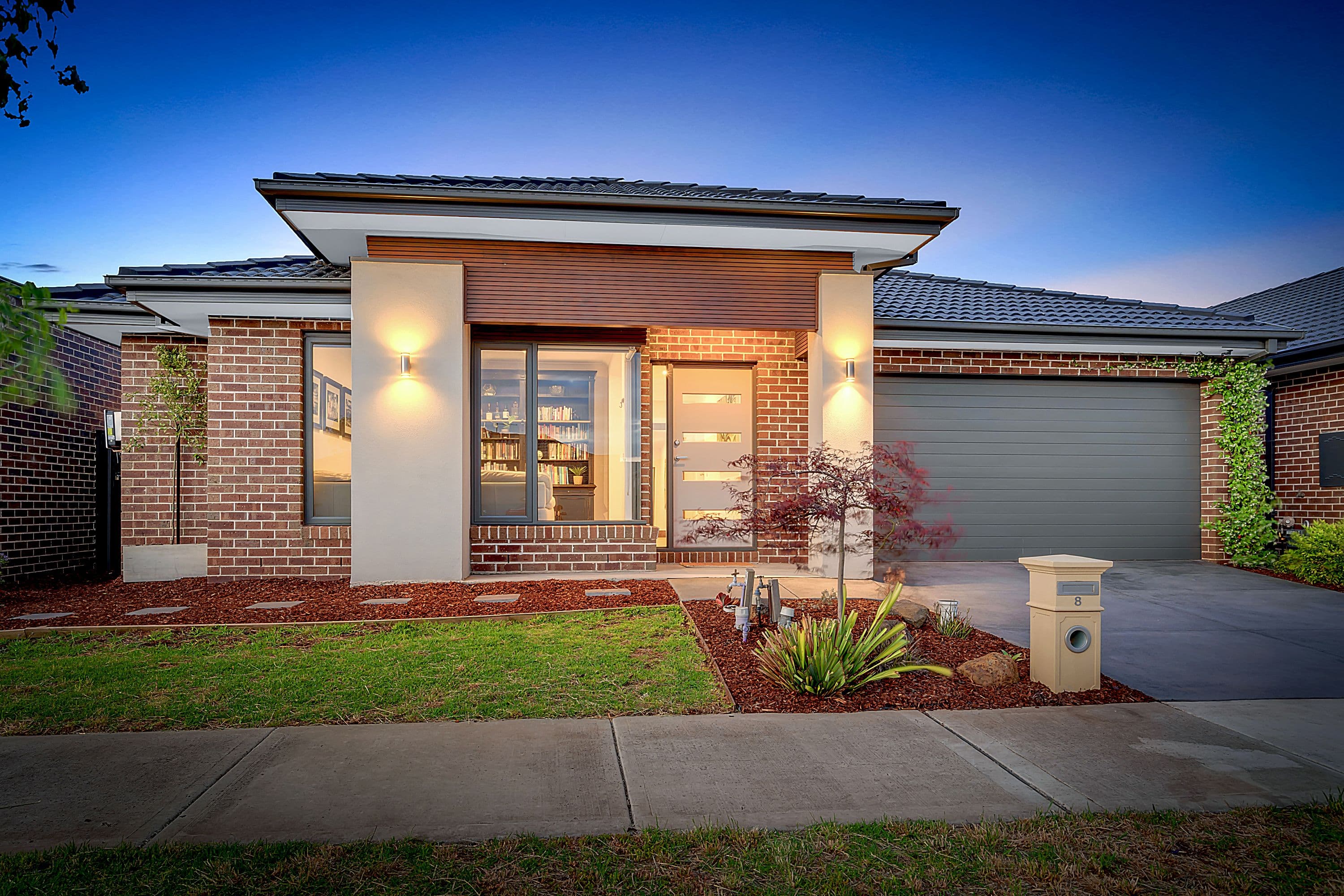 8 Kangaroo Road, Craigieburn VIC 3064, Craigieburn - Thumbnail 2