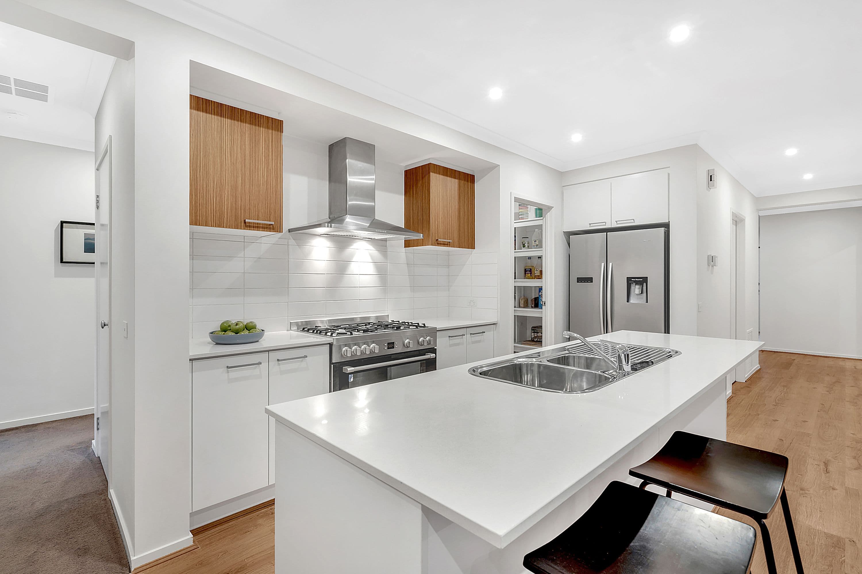 8 Kangaroo Road, Craigieburn VIC 3064, Craigieburn - Thumbnail 6