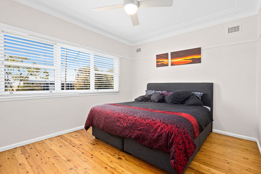 24 Lorraine Street, Peakhurst NSW 2210, Peakhurst - Thumbnail 4