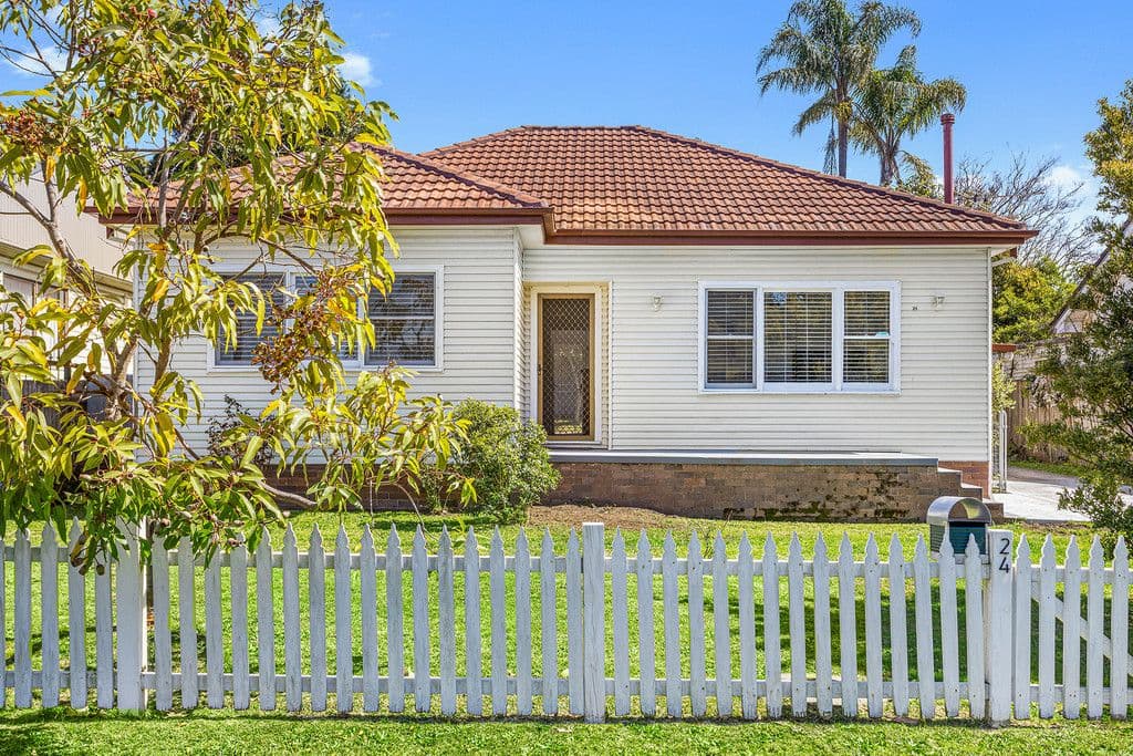 24 Lorraine Street, Peakhurst NSW 2210, Peakhurst - Thumbnail 7