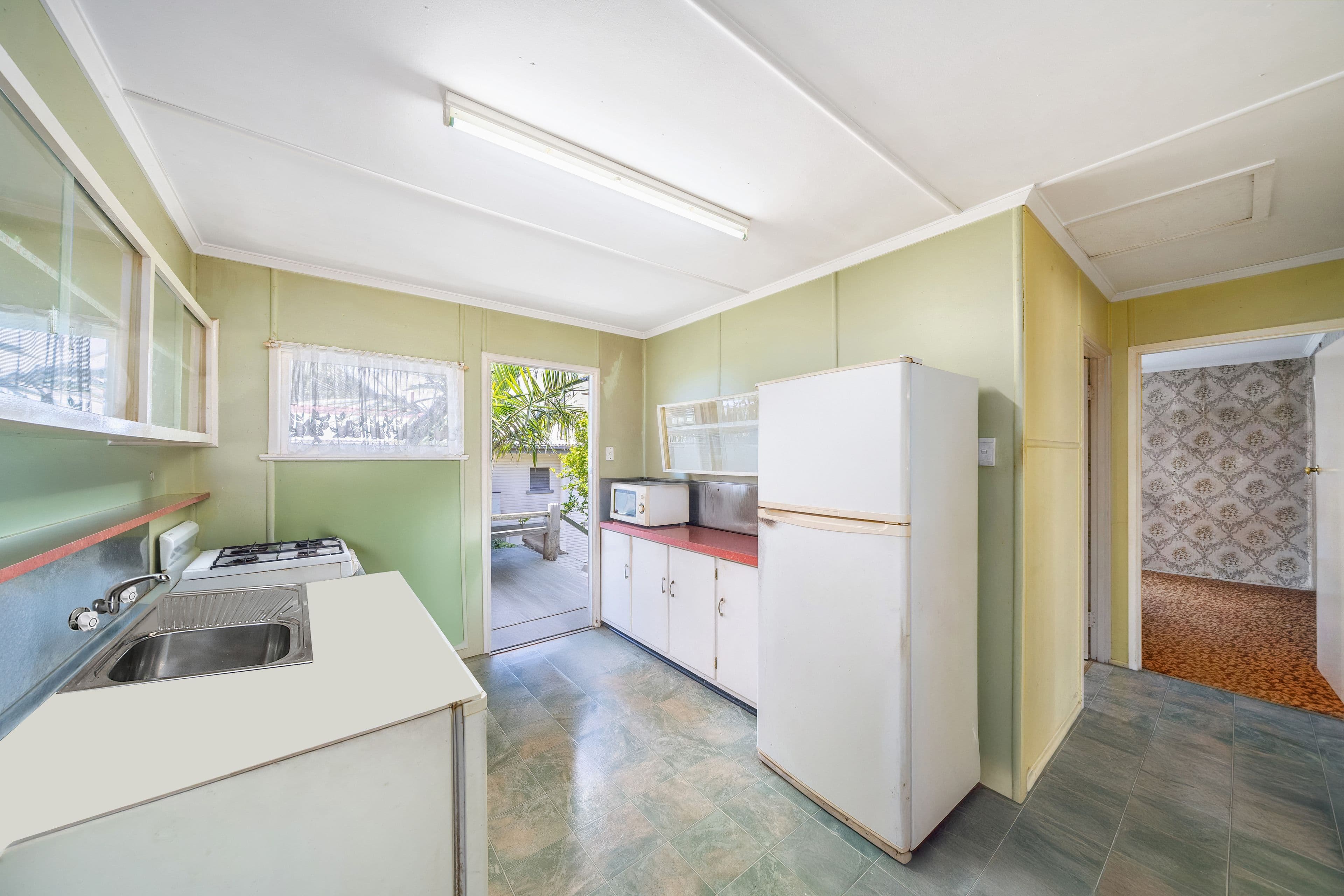 33 Hale Street, Margate QLD 4019, Margate - Thumbnail 5