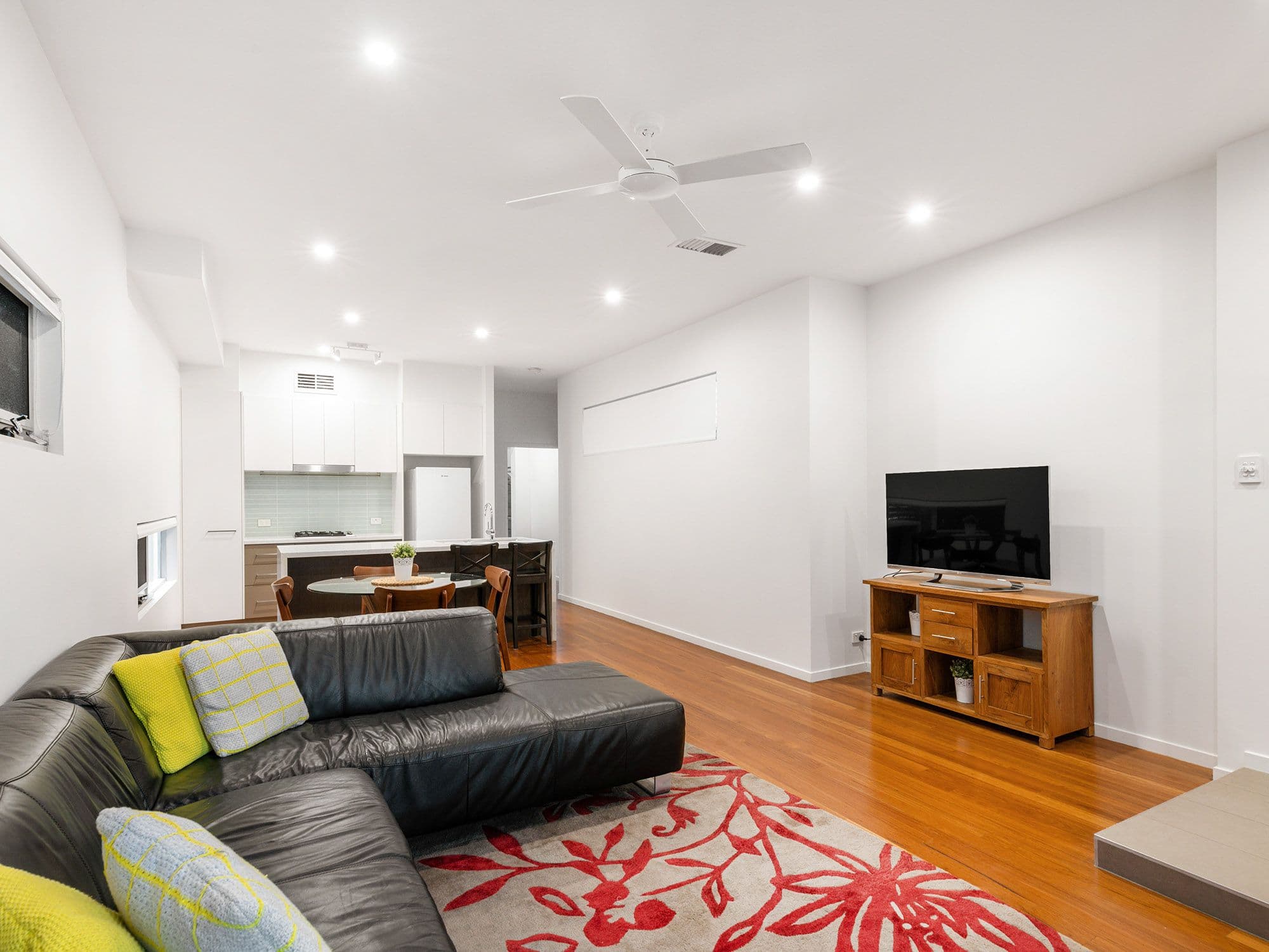 38 Dickson Street, Morningside QLD 4170, Morningside - Thumbnail 3
