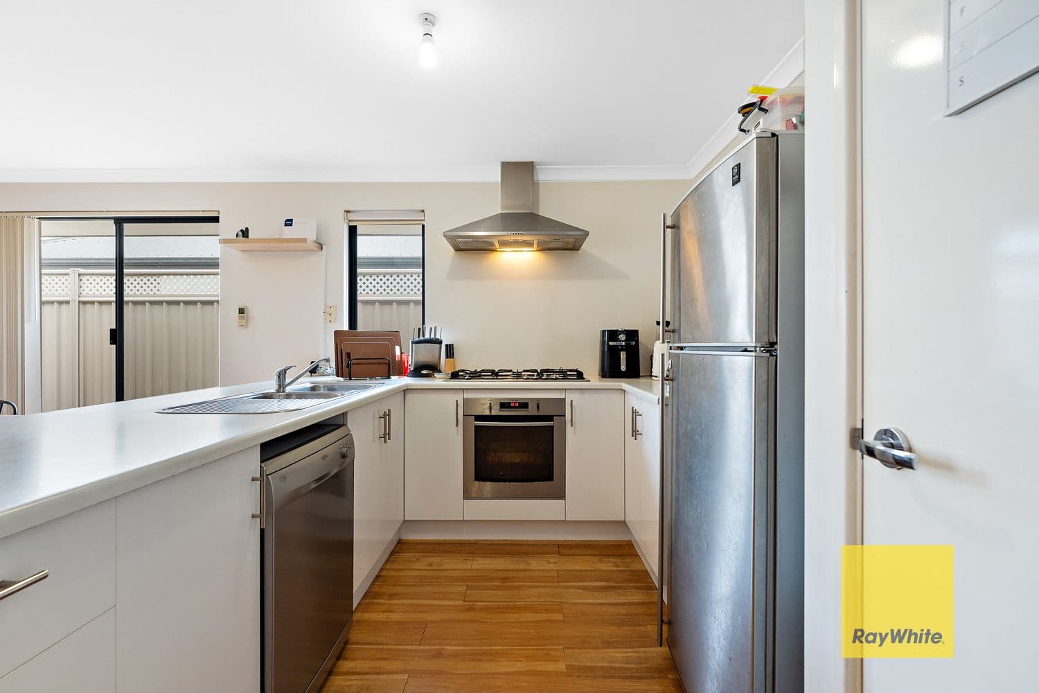67 Murdoch Road, Thornlie WA 6108, Thornlie - Image 1