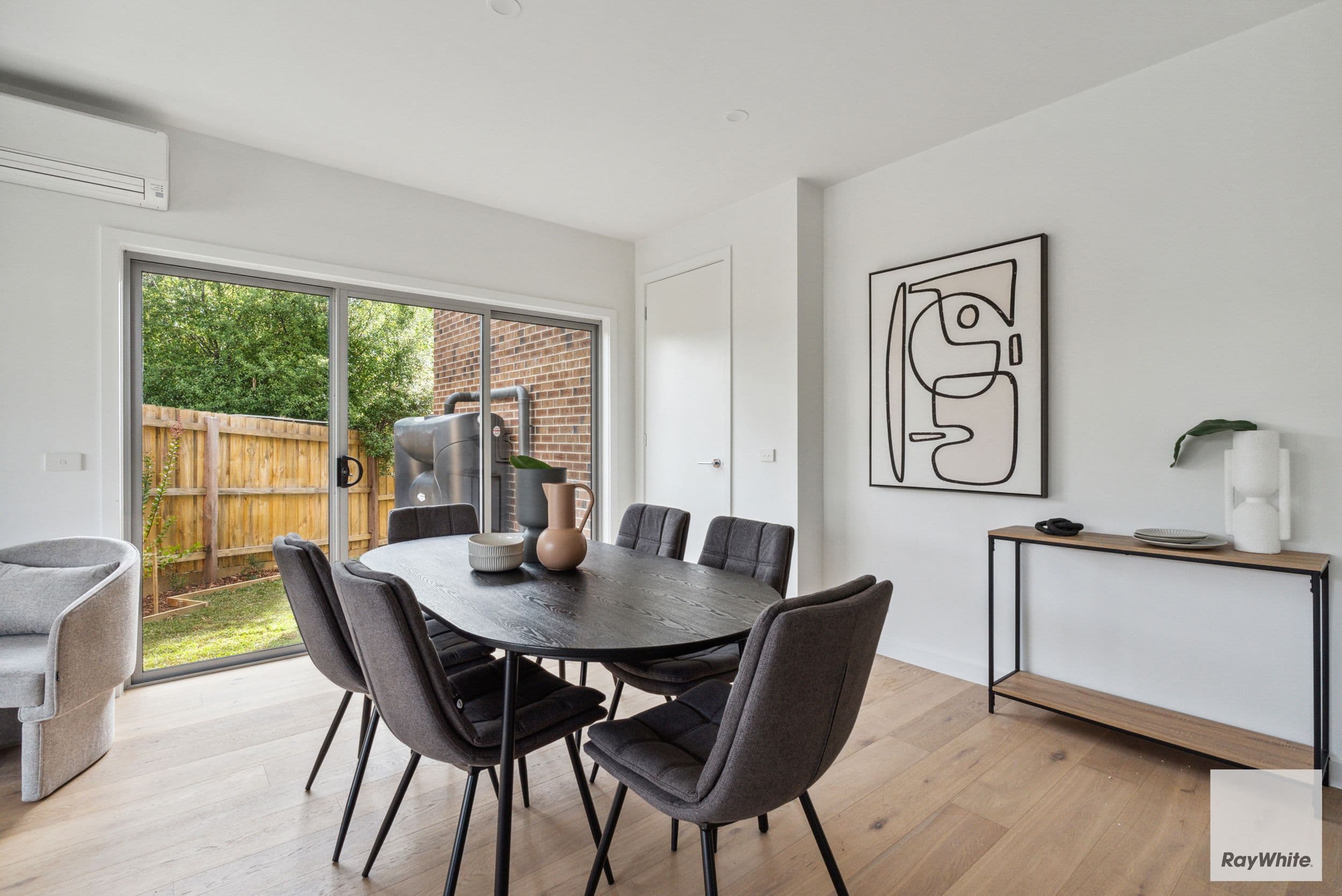 3 Cook Court, Sunbury VIC 3429, Sunbury - Thumbnail 3