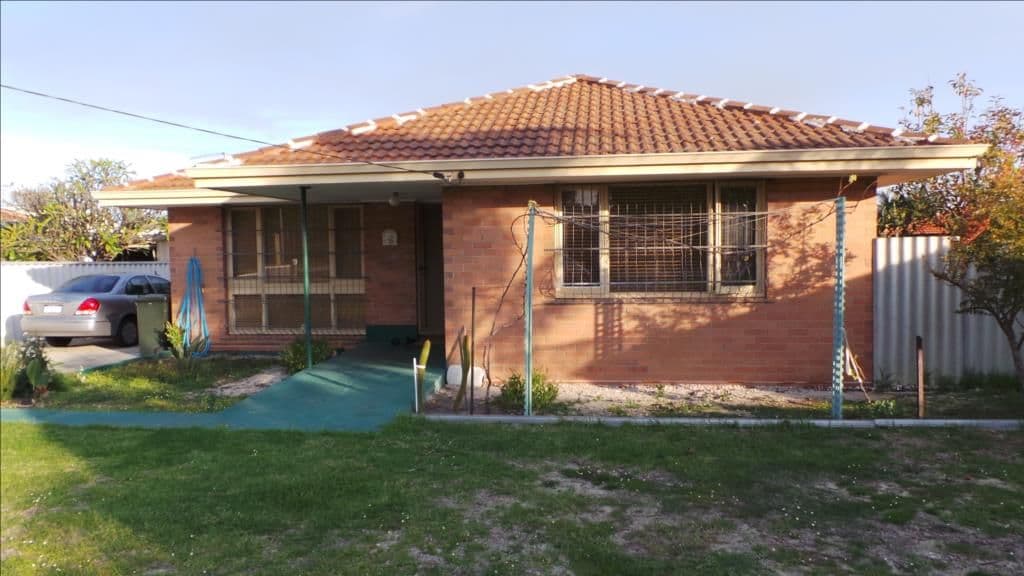 45 Pannell Way, GIRRAWHEEN WA 6064, Girrawheen - Thumbnail 2