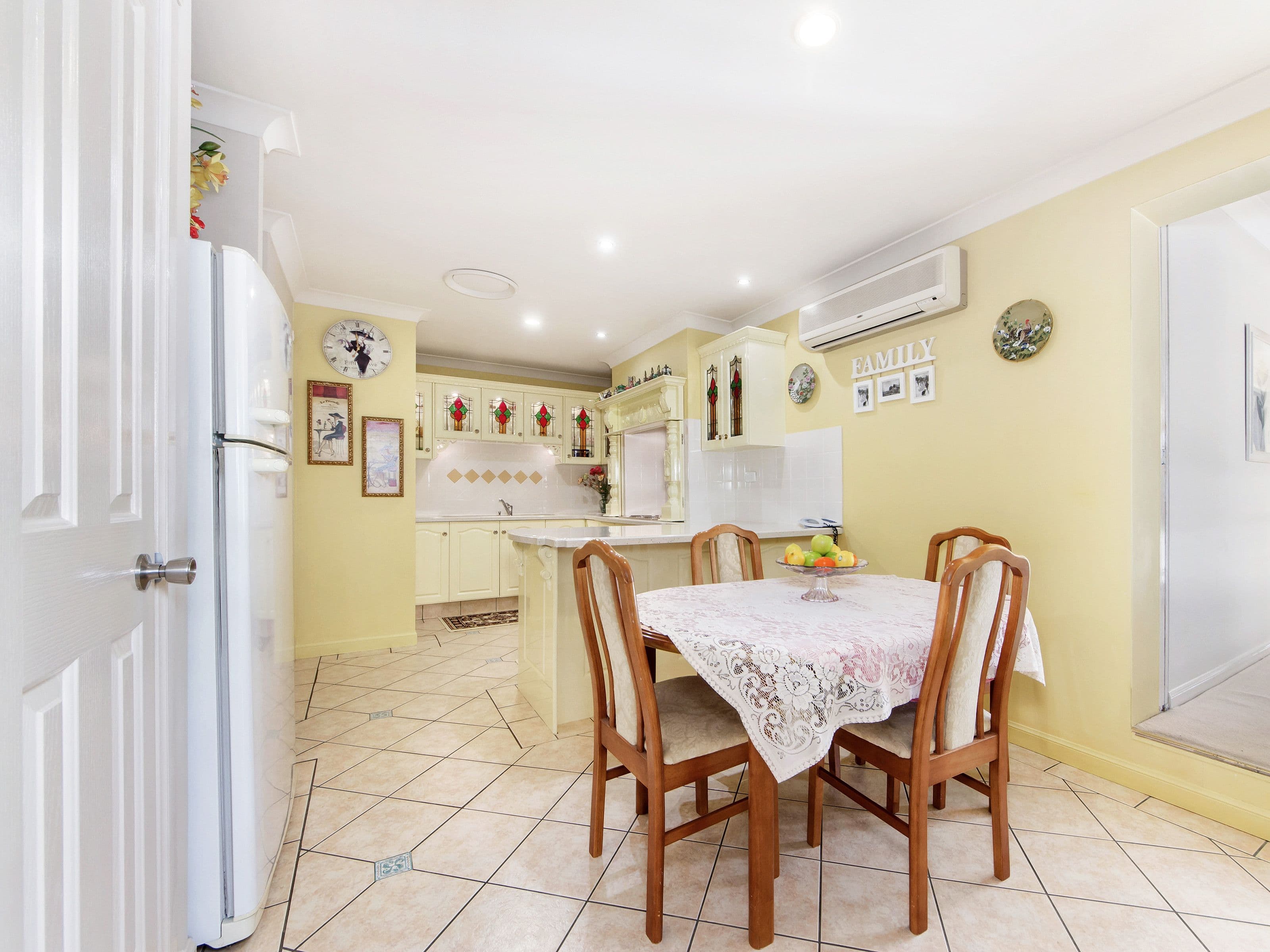 4 Mooyumbin Court, Nerang QLD 4211, Nerang - Thumbnail 5
