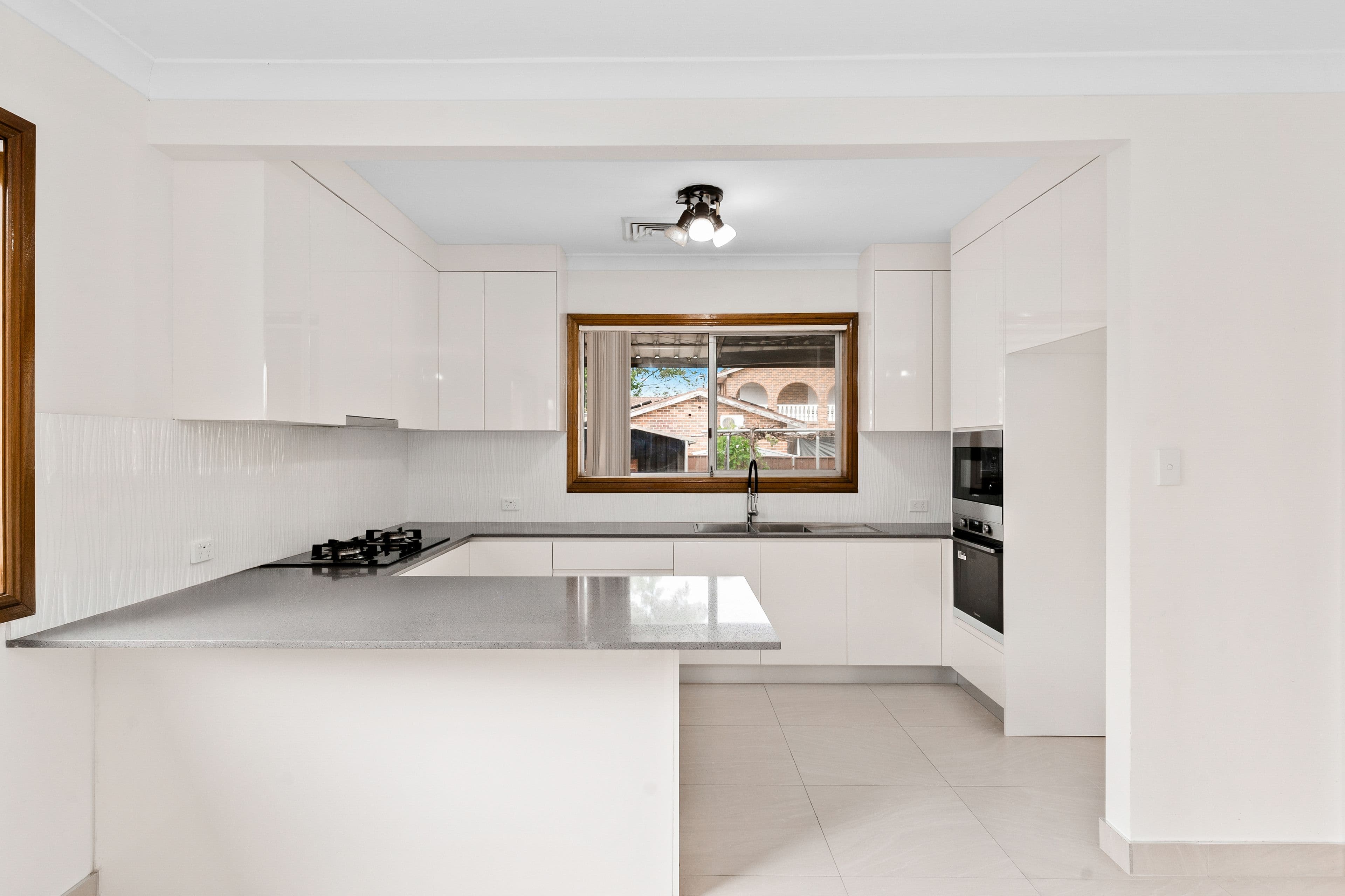 5 Sullivan Street, Fairfield West NSW 2165, Fairfield West - Thumbnail 3