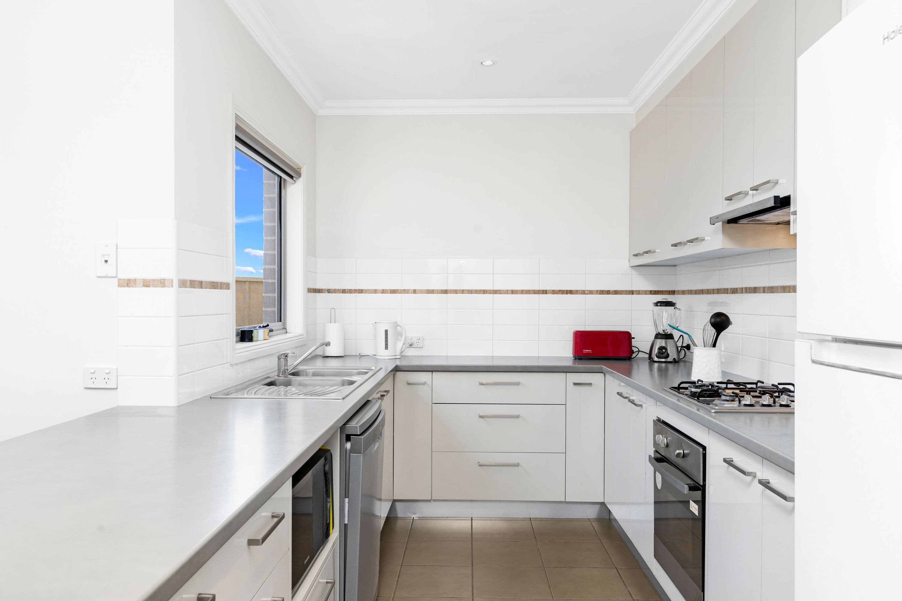 15 Wisteria Way, Mildura VIC 3500, Mildura - Thumbnail 3