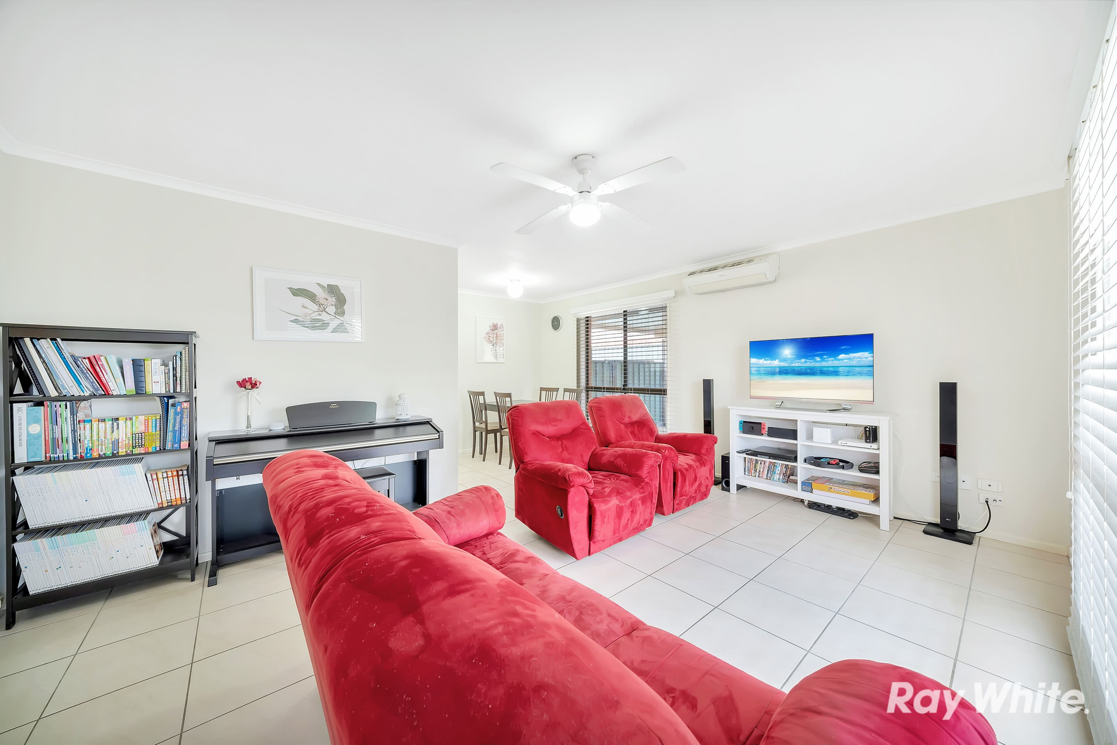 16 Waller Road, Browns Plains QLD 4118, Browns Plains - Thumbnail 2