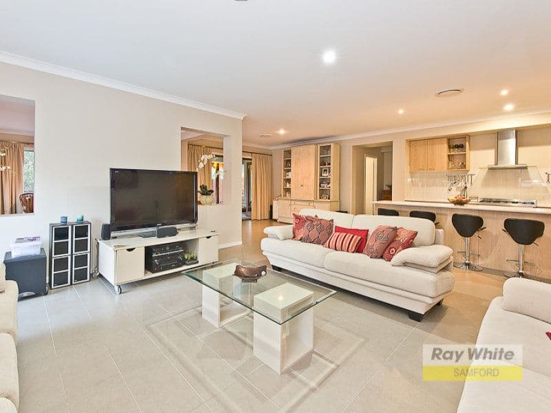 12 Kingfisher Close, MCDOWALL QLD 4053, McDowall - Thumbnail 5