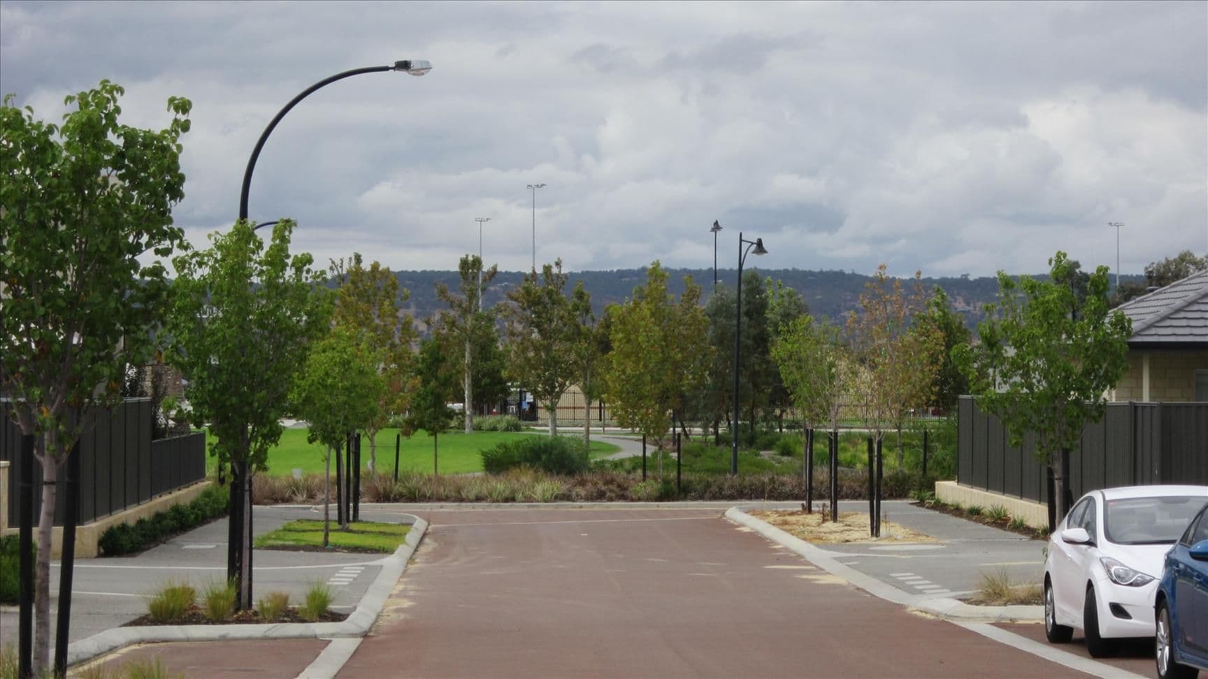 14 Celadon Terrace, AVELEY WA 6069, Aveley - Thumbnail 2