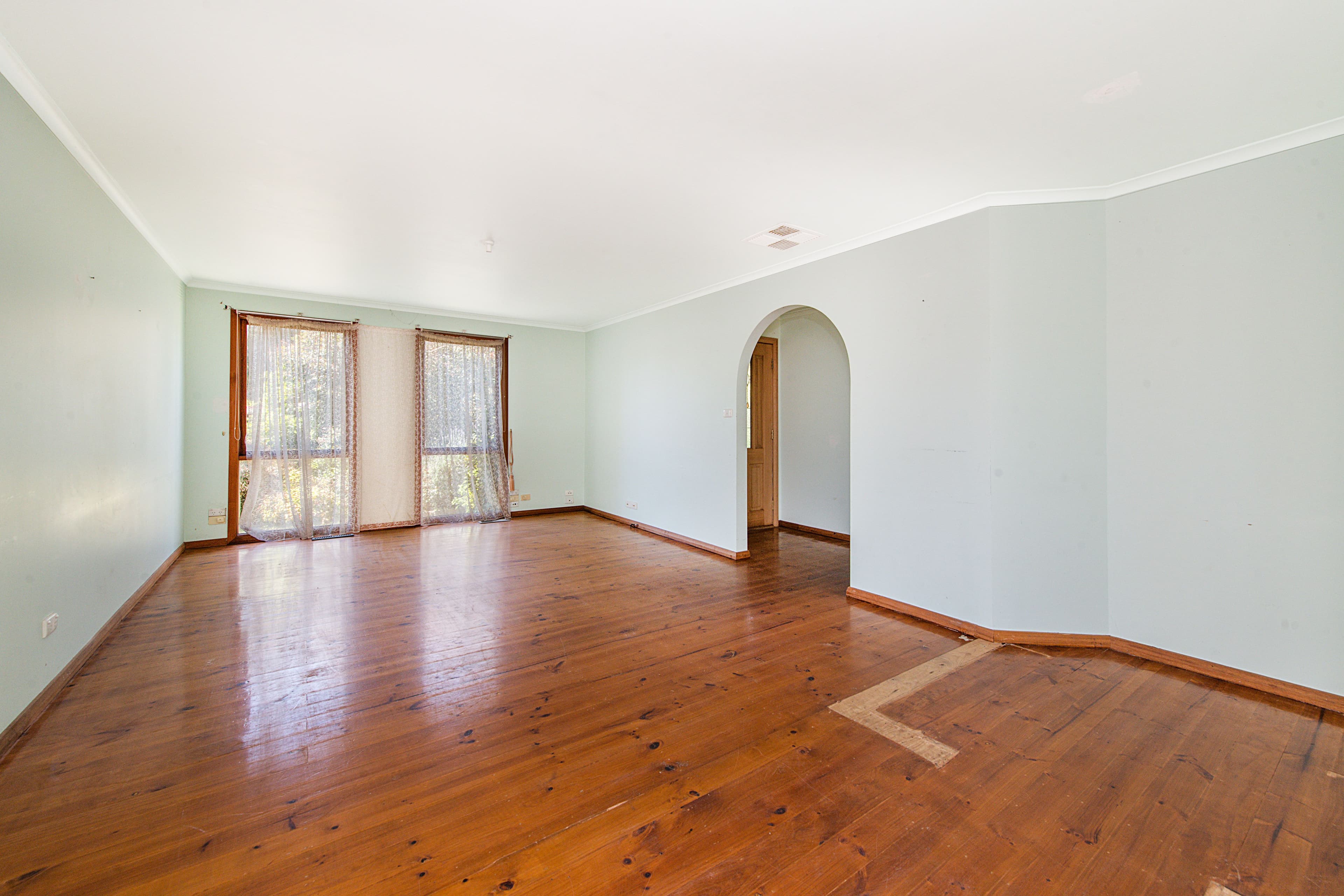 3 Levendale Avenue, Mooroolbark VIC 3138, Mooroolbark - Thumbnail 2