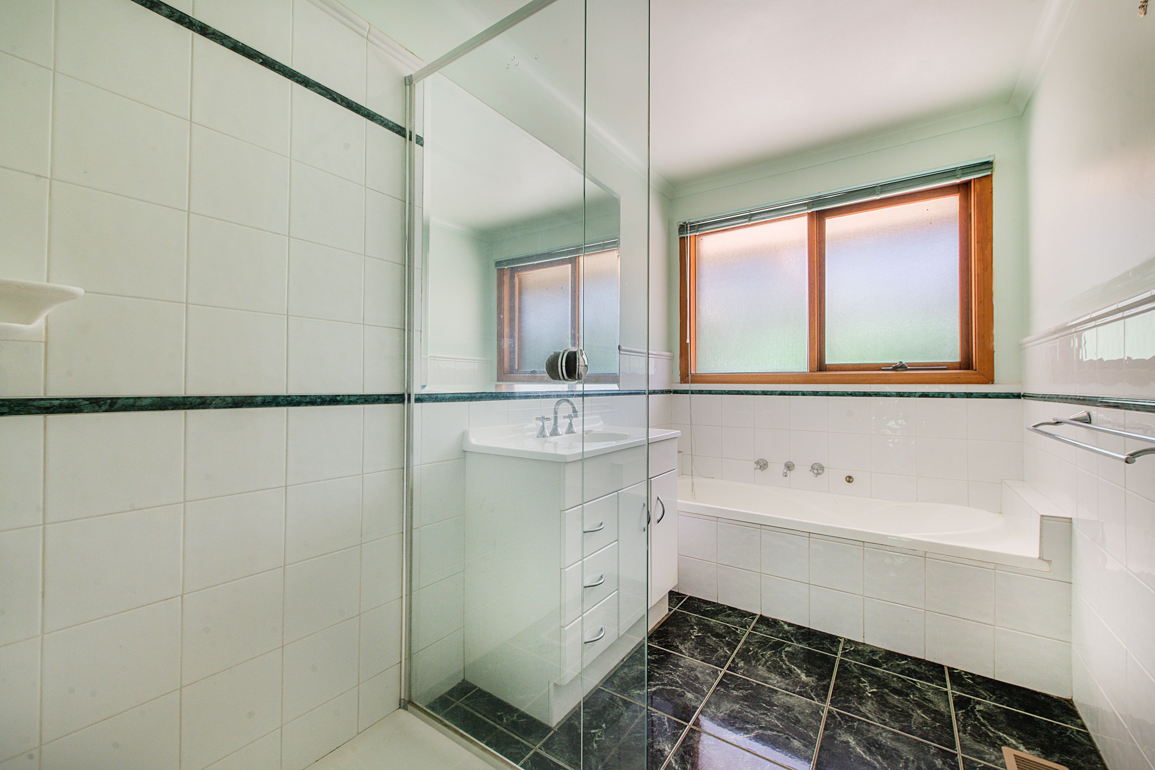 3 Levendale Avenue, Mooroolbark VIC 3138, Mooroolbark - Thumbnail 6