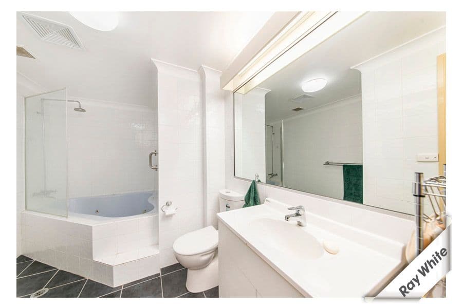 44 Carrington Street, QUEANBEYAN NSW 2620, Queanbeyan East - Thumbnail 8