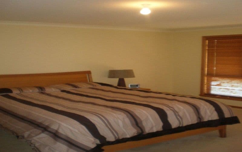 15 McLean Crescent, WODONGA VIC 3690, West Wodonga - Thumbnail 4