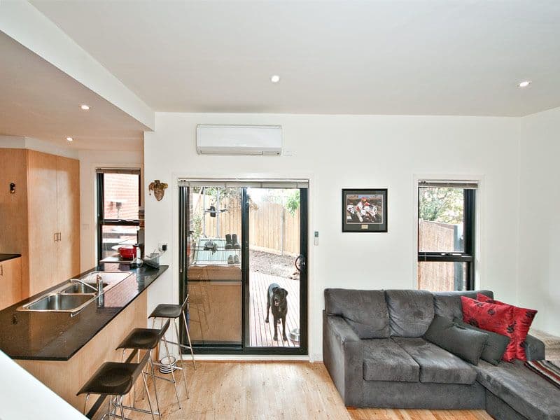 Unit 8, 2-4 Park Road, SURREY HILLS VIC 3127, Surrey Hills - Thumbnail 4