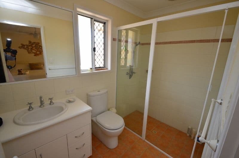 6 Jordana Street, Arundel QLD 4214, Arundel - Thumbnail 7
