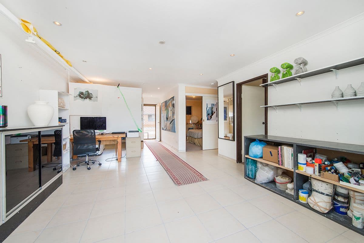 20 Peter Parade, Mermaid Waters QLD 4218, Mermaid Waters - Thumbnail 4