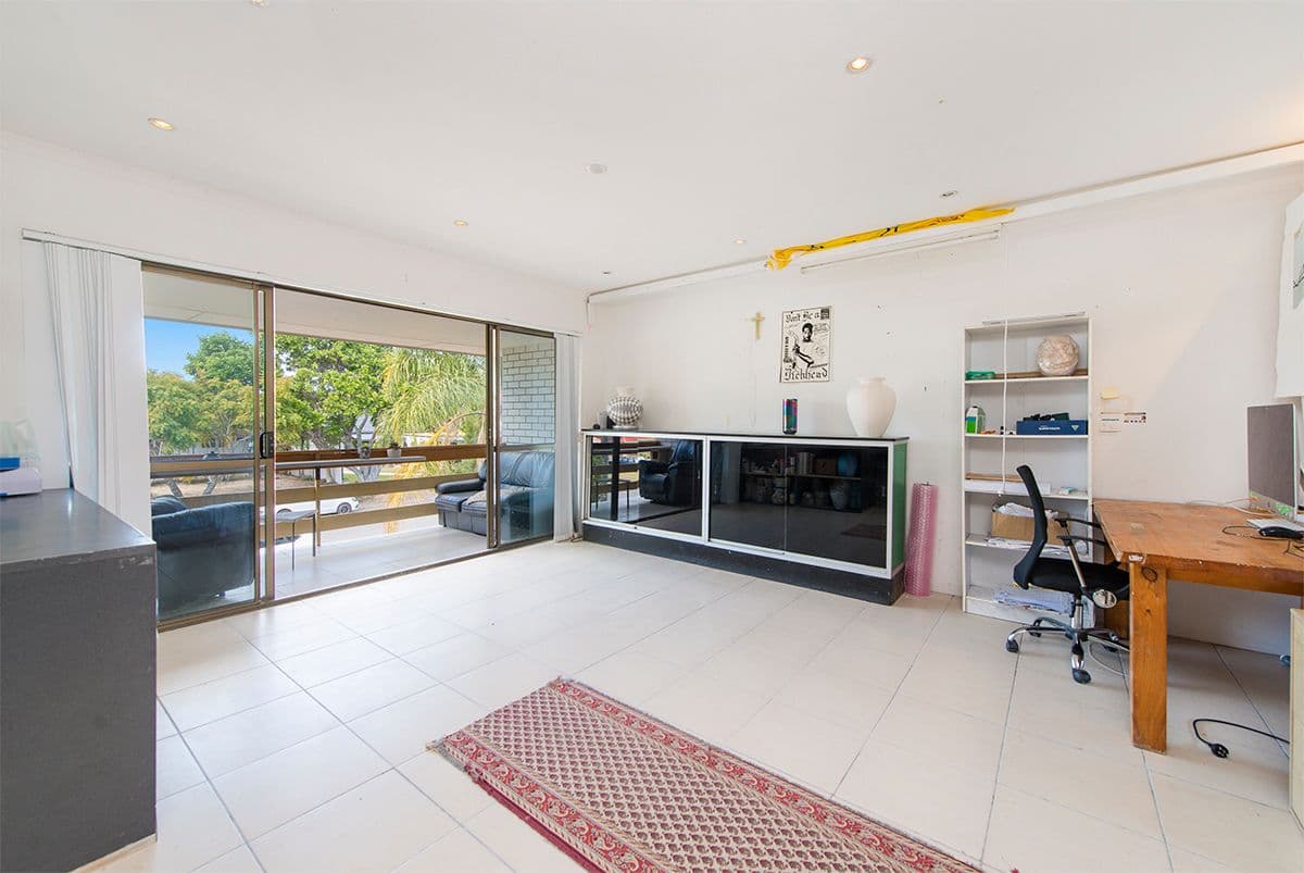 20 Peter Parade, Mermaid Waters QLD 4218, Mermaid Waters - Thumbnail 5