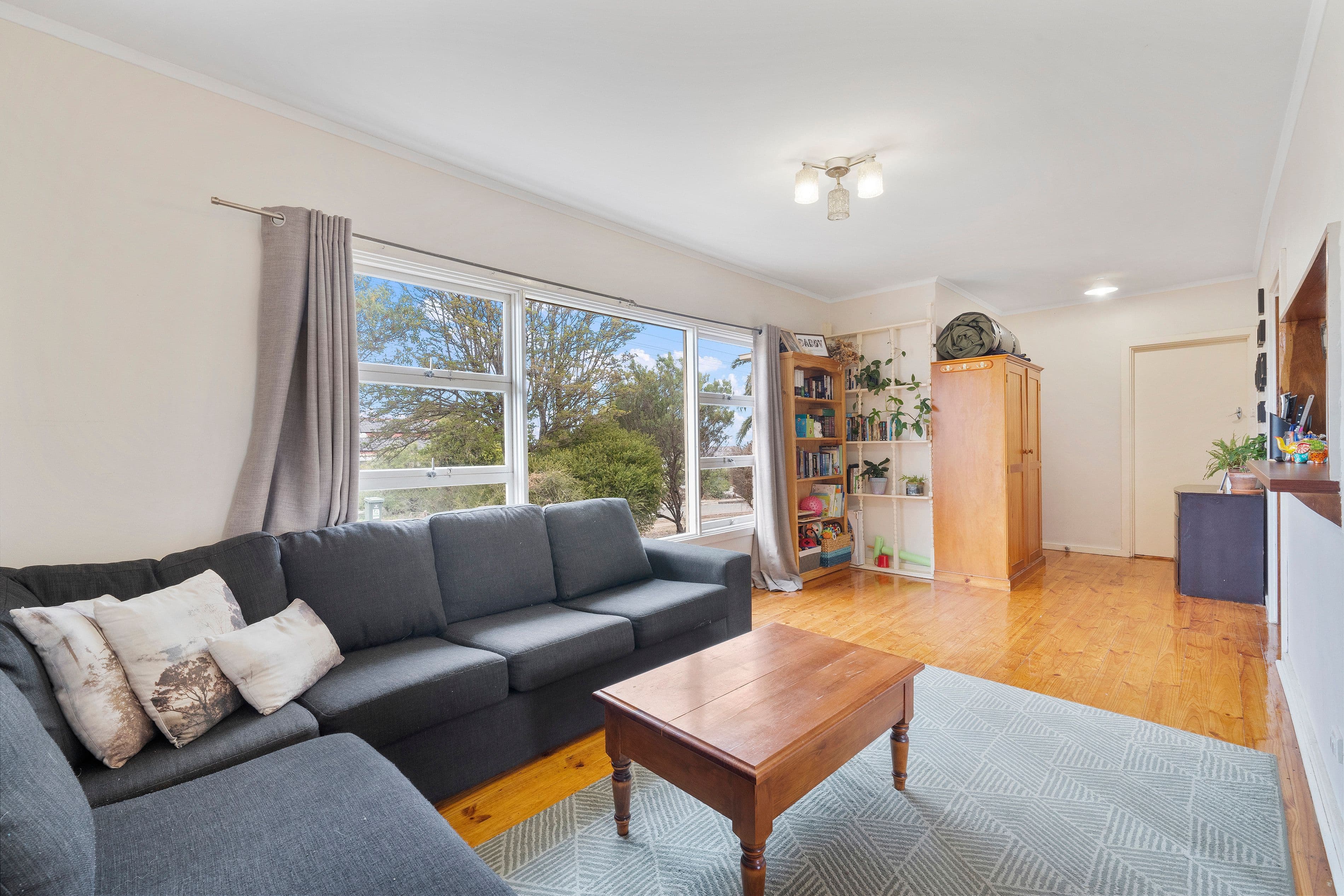 13 Norongo Street, O'Sullivan Beach SA 5166, O'Sullivan Beach - Thumbnail 2