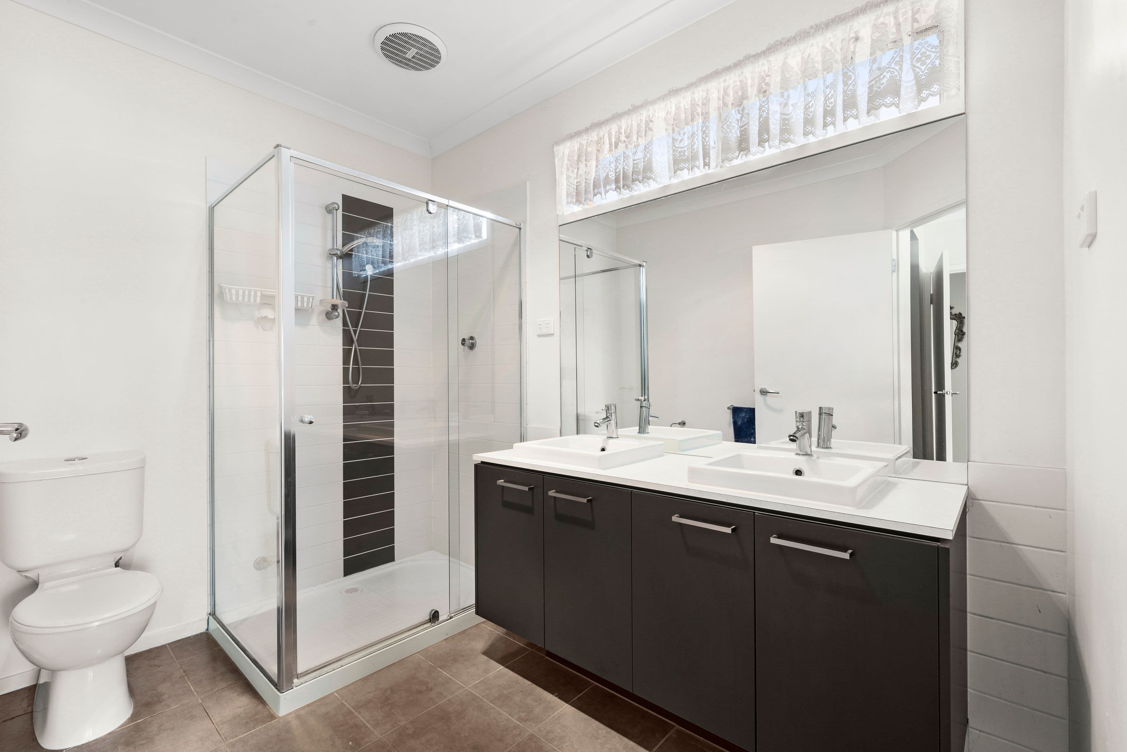 9 Honeyeater Court, Lara VIC 3212, Lara - Thumbnail 8