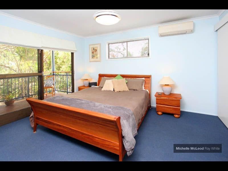36 Burrumbuck Street, CHAPEL HILL QLD 4069, Chapel Hill - Thumbnail 7