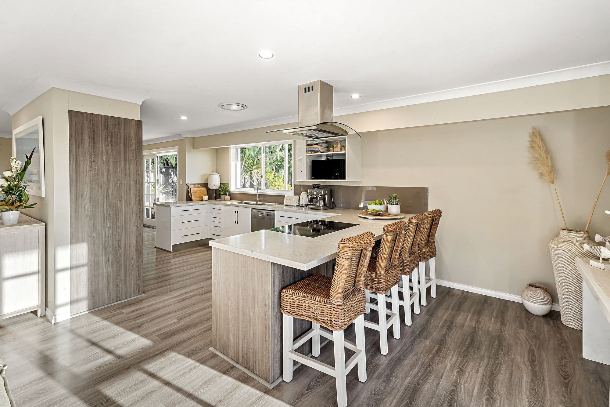 53 Rawlinna Drive, Mermaid Waters QLD 4218, Mermaid Waters - Thumbnail 6