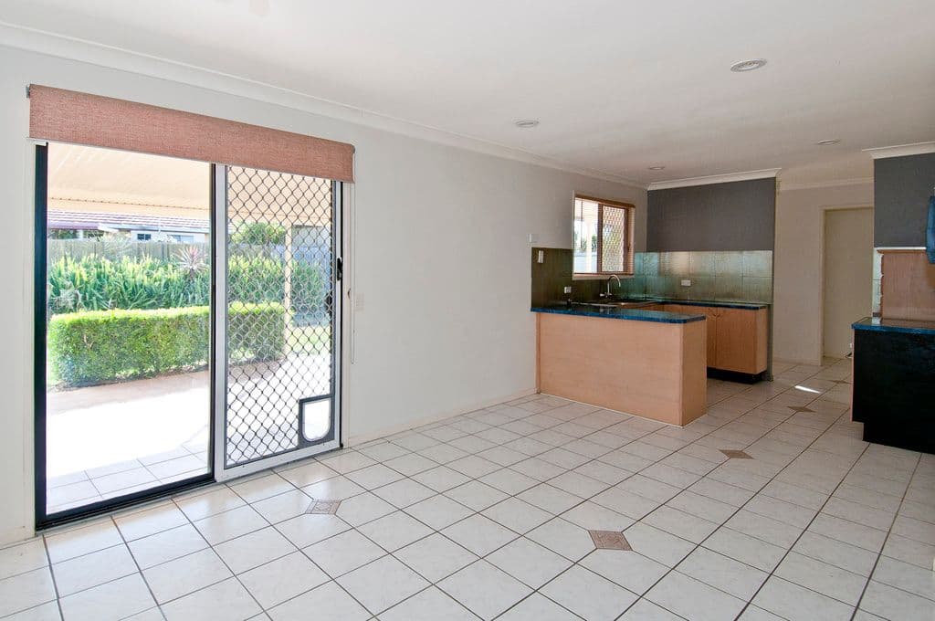 18 Coffey Street, CRESTMEAD QLD 4132, Crestmead - Thumbnail 4