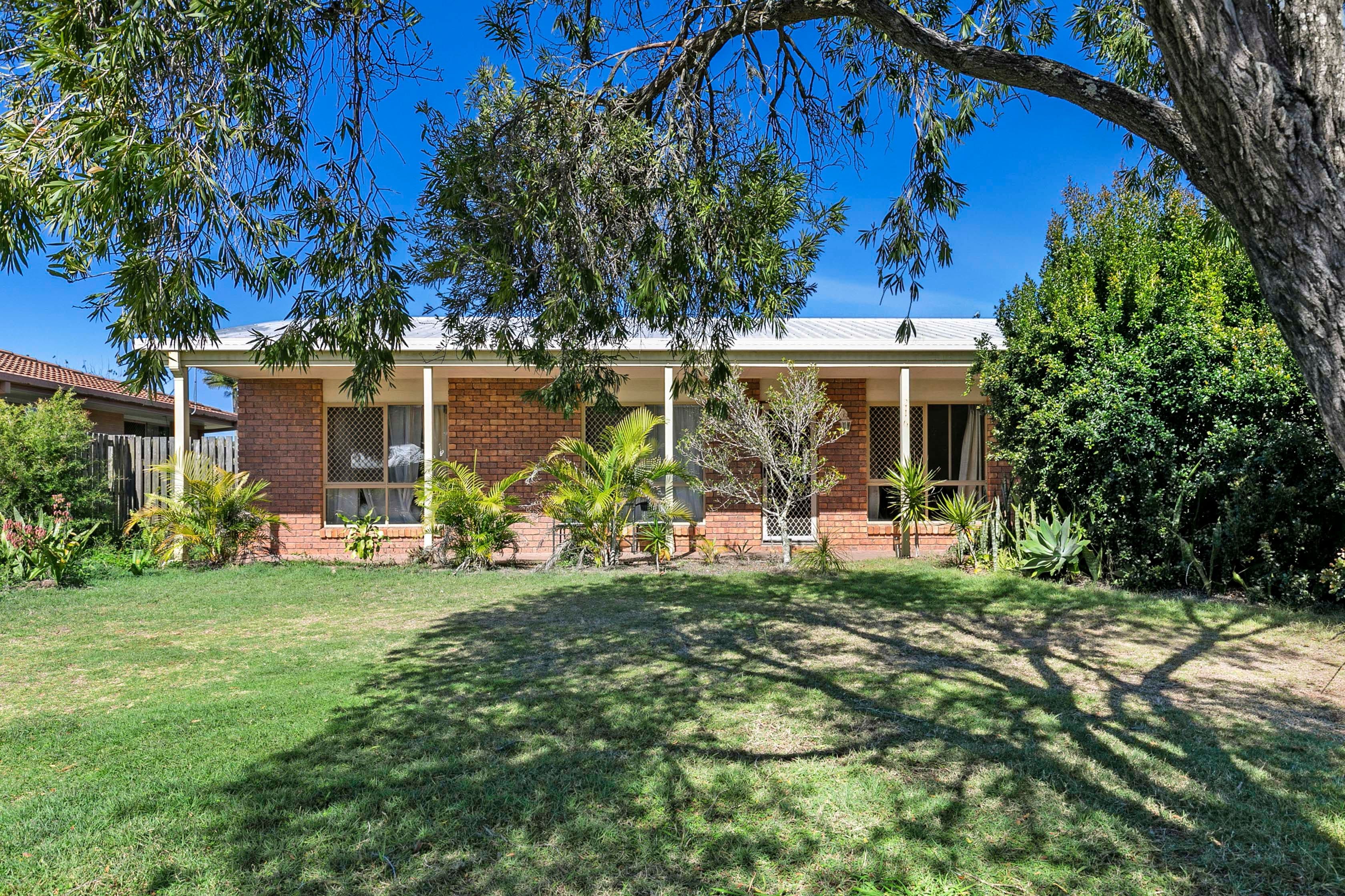216 Dayman Street, Torquay QLD 4655, Torquay - Thumbnail 3
